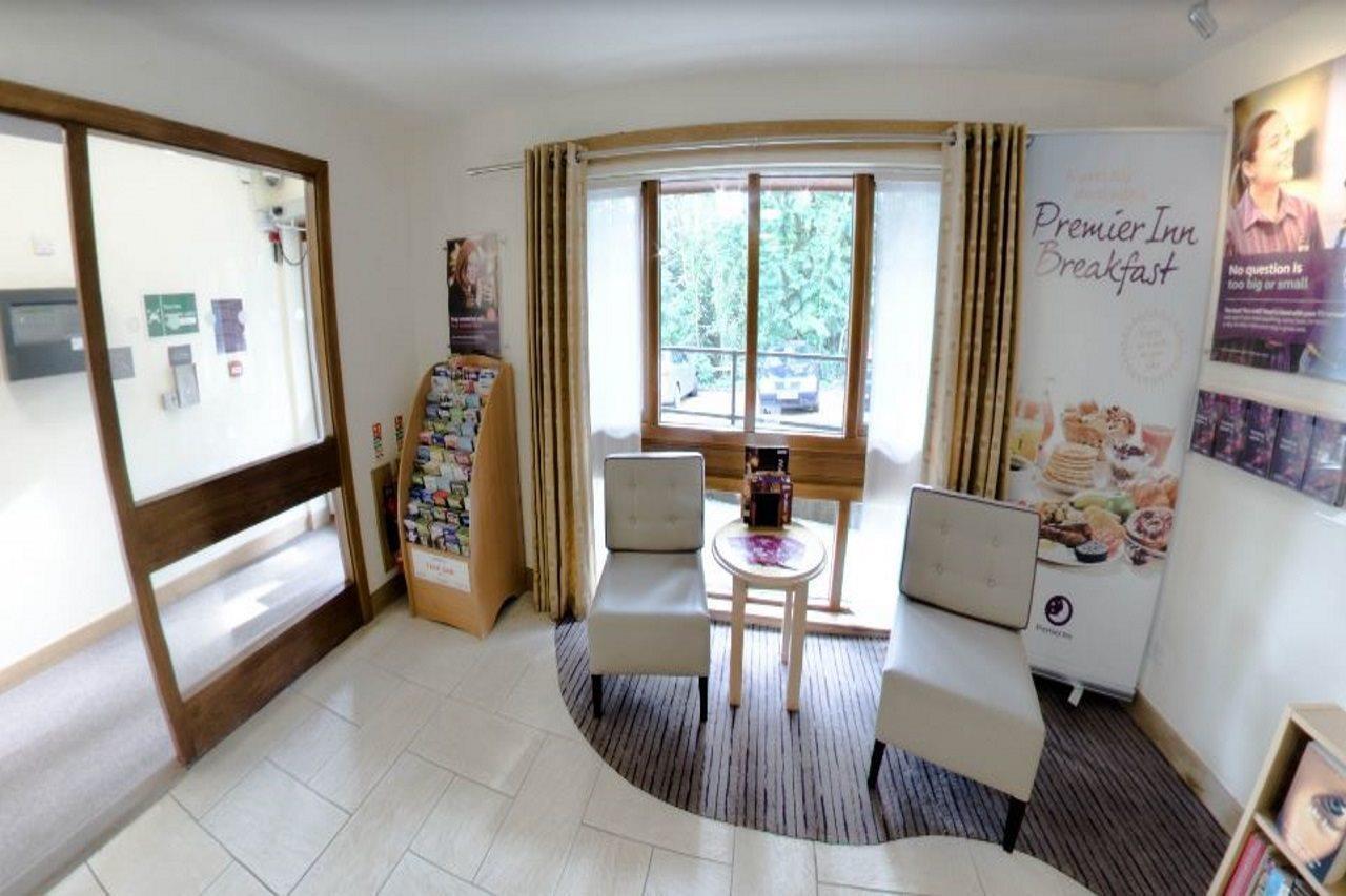 Premier Inn Portsmouth Horndean Extérieur photo