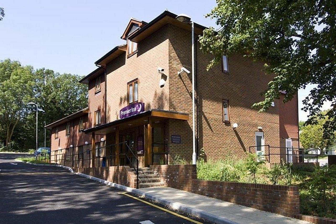 Premier Inn Portsmouth Horndean Extérieur photo